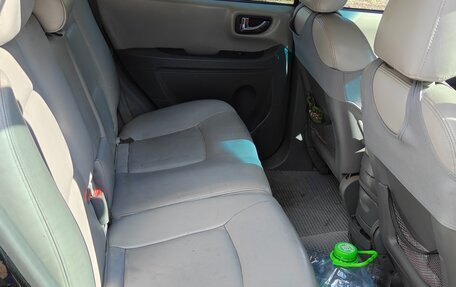 Hyundai Santa Fe III рестайлинг, 2004 год, 250 000 рублей, 5 фотография