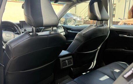 Toyota Camry, 2021 год, 3 250 000 рублей, 12 фотография