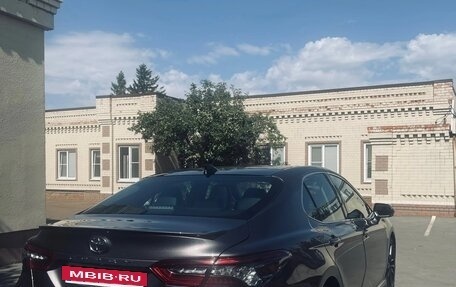 Toyota Camry, 2021 год, 3 250 000 рублей, 11 фотография