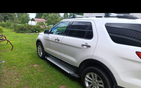 Ford Explorer VI, 2012 год, 1 300 000 рублей, 3 фотография