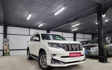 Toyota Land Cruiser Prado 150 рестайлинг 2, 2018 год, 5 695 000 рублей, 1 фотография