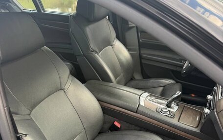 BMW 7 серия, 2010 год, 1 450 000 рублей, 18 фотография