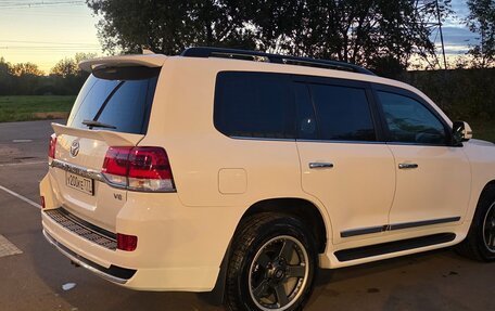 Toyota Land Cruiser 200, 2016 год, 5 900 000 рублей, 5 фотография