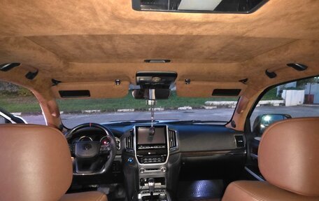 Toyota Land Cruiser 200, 2016 год, 5 900 000 рублей, 13 фотография