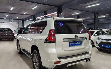 Toyota Land Cruiser Prado 150 рестайлинг 2, 2018 год, 5 695 000 рублей, 6 фотография