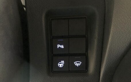 Toyota Land Cruiser Prado 150 рестайлинг 2, 2018 год, 5 695 000 рублей, 22 фотография