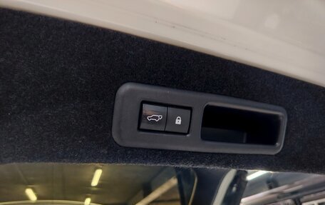 Lexus RX IV рестайлинг, 2019 год, 4 195 000 рублей, 7 фотография