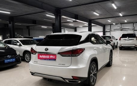 Lexus RX IV рестайлинг, 2019 год, 4 195 000 рублей, 8 фотография