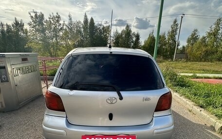 Toyota Vitz, 2003 год, 395 000 рублей, 4 фотография