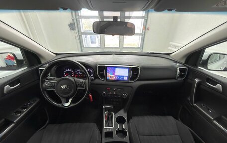 KIA Sportage IV рестайлинг, 2017 год, 1 849 000 рублей, 12 фотография