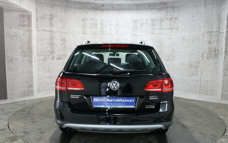 Volkswagen Passat B7, 2013 год, 1 374 000 рублей, 7 фотография