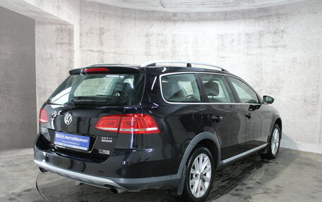Volkswagen Passat B7, 2013 год, 1 374 000 рублей, 6 фотография