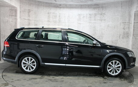 Volkswagen Passat B7, 2013 год, 1 374 000 рублей, 4 фотография