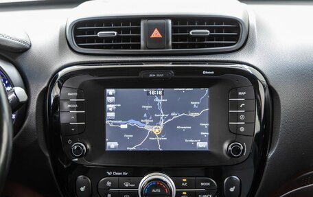 KIA Soul II рестайлинг, 2016 год, 1 398 000 рублей, 29 фотография