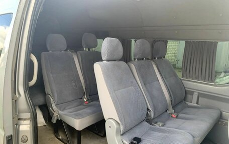 Toyota HiAce H200, 2008 год, 1 800 000 рублей, 9 фотография