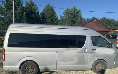 Toyota HiAce H200, 2008 год, 1 800 000 рублей, 6 фотография