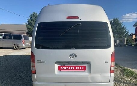 Toyota HiAce H200, 2008 год, 1 800 000 рублей, 5 фотография