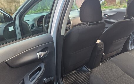 Toyota Corolla, 2012 год, 1 000 000 рублей, 7 фотография
