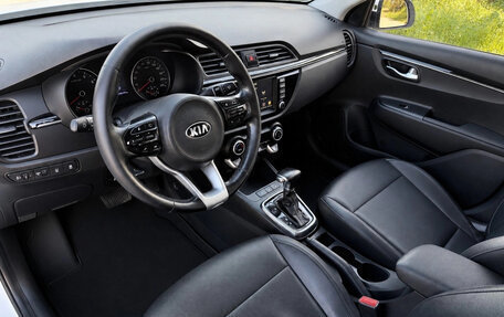 KIA Rio IV, 2019 год, 1 311 000 рублей, 8 фотография