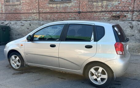 Chevrolet Aveo III, 2004 год, 250 000 рублей, 4 фотография