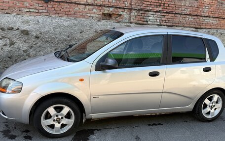 Chevrolet Aveo III, 2004 год, 250 000 рублей, 5 фотография