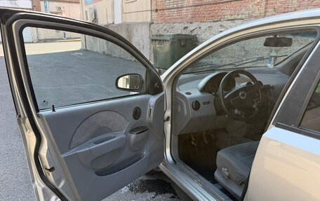Chevrolet Aveo III, 2004 год, 250 000 рублей, 10 фотография