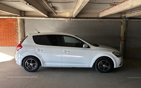 KIA cee'd I рестайлинг, 2011 год, 749 999 рублей, 3 фотография