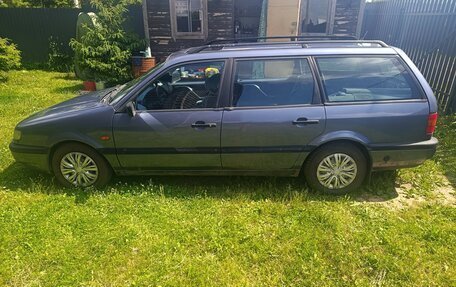 Volkswagen Passat B4, 1993 год, 290 000 рублей, 4 фотография