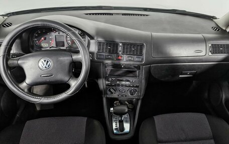 Volkswagen Golf IV, 2002 год, 369 000 рублей, 12 фотография
