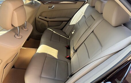 Mercedes-Benz E-Класс, 2011 год, 1 390 000 рублей, 15 фотография