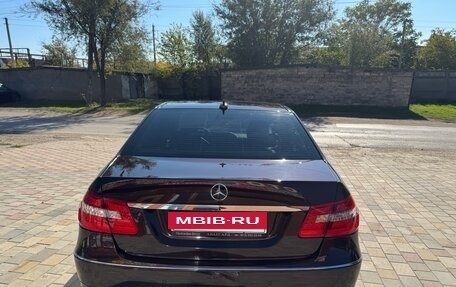 Mercedes-Benz E-Класс, 2011 год, 1 390 000 рублей, 8 фотография