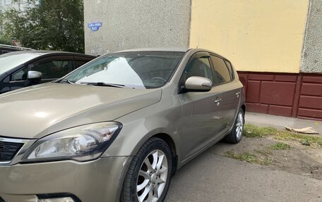 KIA cee'd I рестайлинг, 2011 год, 620 000 рублей, 11 фотография