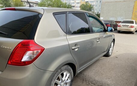 KIA cee'd I рестайлинг, 2011 год, 620 000 рублей, 8 фотография