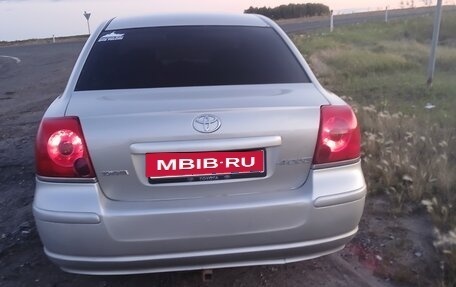 Toyota Avensis III рестайлинг, 2005 год, 600 000 рублей, 4 фотография