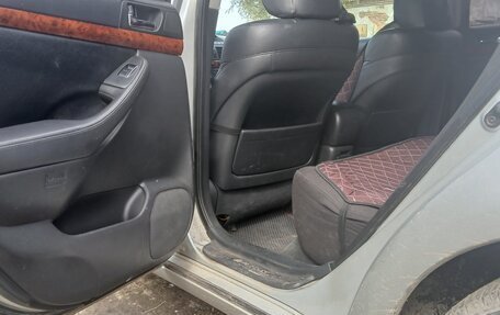 Toyota Avensis III рестайлинг, 2005 год, 600 000 рублей, 14 фотография