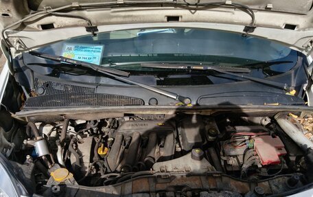 Renault Kangoo II рестайлинг, 2012 год, 700 000 рублей, 9 фотография