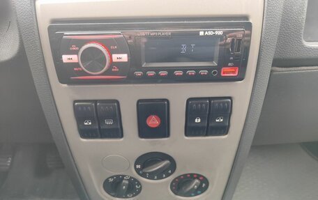 Renault Logan I, 2006 год, 279 000 рублей, 13 фотография