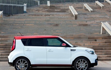 KIA Soul II рестайлинг, 2019 год, 1 650 000 рублей, 2 фотография