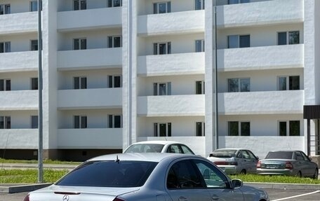 Mercedes-Benz E-Класс, 2002 год, 550 000 рублей, 3 фотография