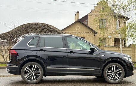 Volkswagen Tiguan II, 2021 год, 3 500 000 рублей, 3 фотография