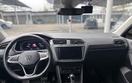 Volkswagen Tiguan II, 2021 год, 3 500 000 рублей, 15 фотография
