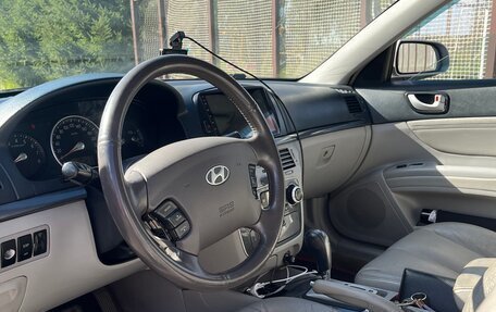 Hyundai Sonata VI, 2005 год, 430 000 рублей, 10 фотография