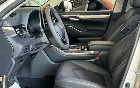 Toyota Highlander, 2026 год, 5 090 000 рублей, 19 фотография