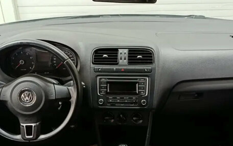 Volkswagen Polo VI (EU Market), 2013 год, 850 000 рублей, 8 фотография