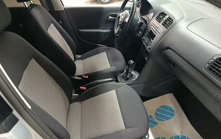 Volkswagen Polo VI (EU Market), 2013 год, 850 000 рублей, 16 фотография
