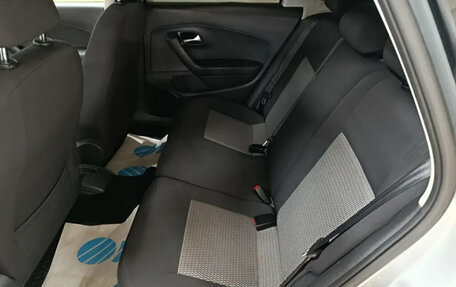 Volkswagen Polo VI (EU Market), 2013 год, 850 000 рублей, 14 фотография
