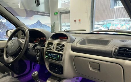 Renault Symbol I, 2004 год, 288 000 рублей, 9 фотография