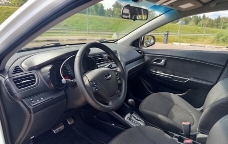 KIA Rio III рестайлинг, 2016 год, 849 000 рублей, 11 фотография