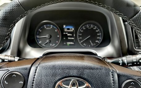 Toyota RAV4, 2019 год, 2 850 000 рублей, 8 фотография