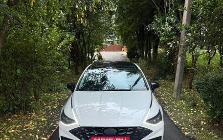Hyundai Sonata VIII, 2022 год, 2 700 000 рублей, 4 фотография